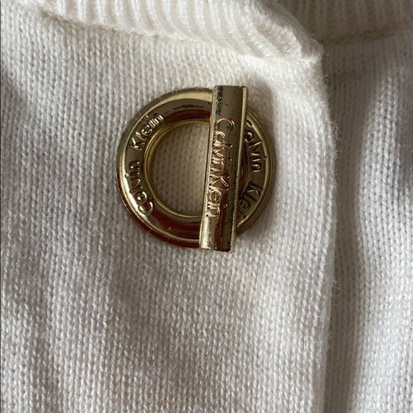 Calvin Klein Three Quarter Sleeve Button Shrug - Picture 14 of 15